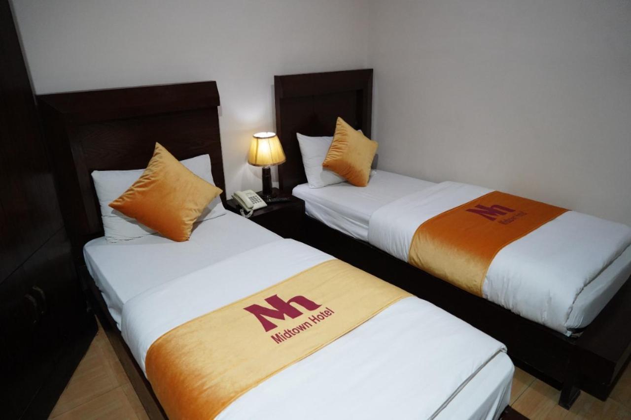 Midtown Hotel Rawalpindi Bagian luar foto